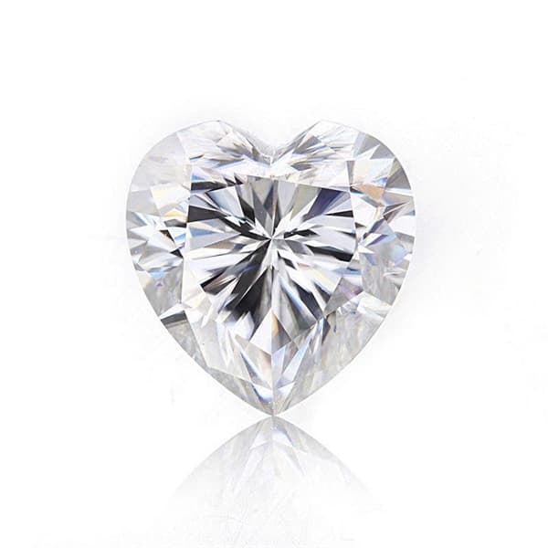 Moissanite Hình Trái Tim